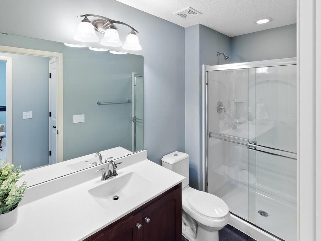 Lower level 3/4 bath