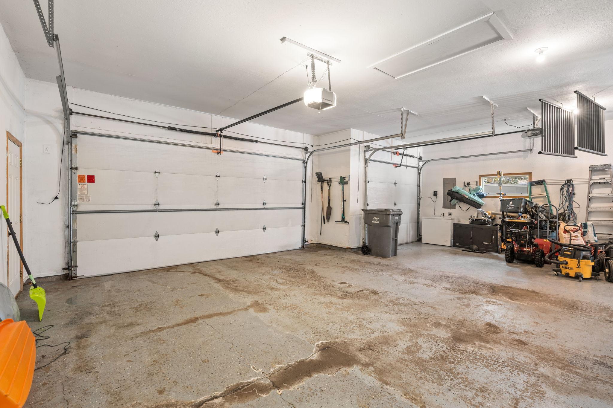 Oversized heated 3 car garage