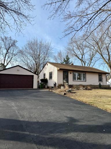 548 Doris Avenue, Shoreview, MN 55126