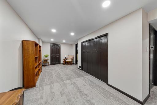 127 Ballard Avenue, Jackson, MN 56143
