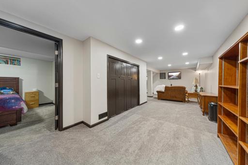 127 Ballard Avenue, Jackson, MN 56143