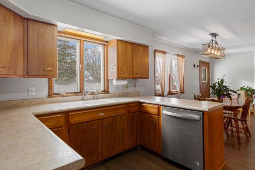127 Ballard Avenue, Jackson, MN 56143
