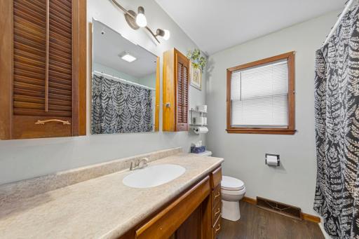 127 Ballard Avenue, Jackson, MN 56143