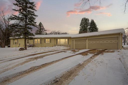 127 Ballard Avenue, Jackson, MN 56143