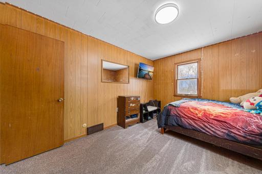 127 Ballard Avenue, Jackson, MN 56143