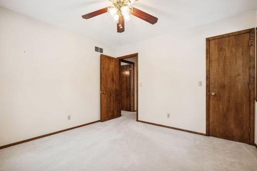 1835 Hunter Lane, Saint Paul, MN 55118