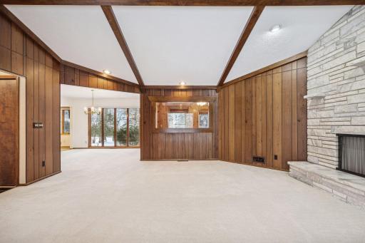 1835 Hunter Lane, Saint Paul, MN 55118