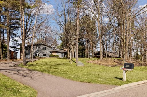 1835 Hunter Lane, Saint Paul, MN 55118
