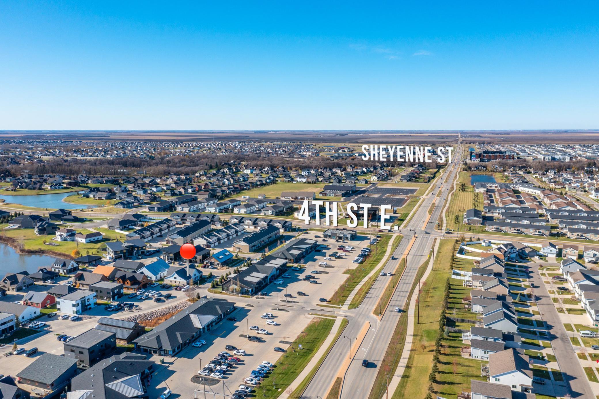 3220 Oak Ridge Loop E West Fargo
