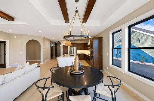 6448-Dining area overlooking kitchen