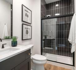 9215 Timberland Trail, Eden Prairie, MN 55347