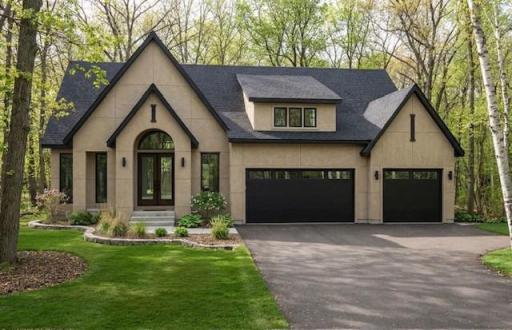 9215 Timberland Trail, Eden Prairie, MN 55347