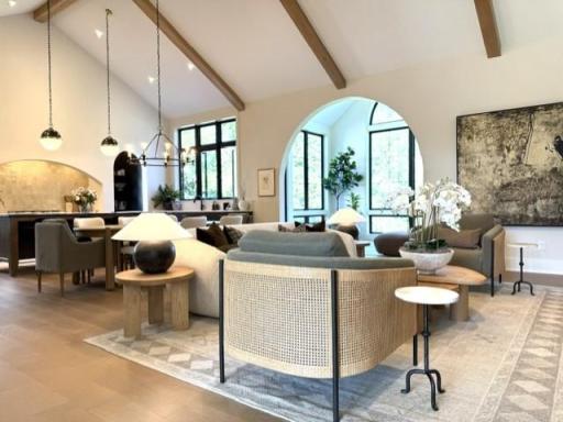 9271 Timberland Trail, Eden Prairie, MN 55347