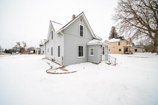 401 1st Street, Fountain, MN 55935