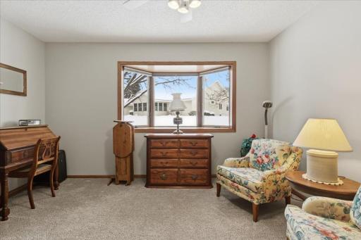 1079 S Pointe Drive, Hastings, MN 55033