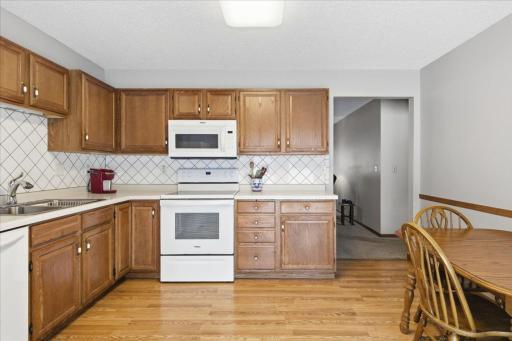 1079 S Pointe Drive, Hastings, MN 55033