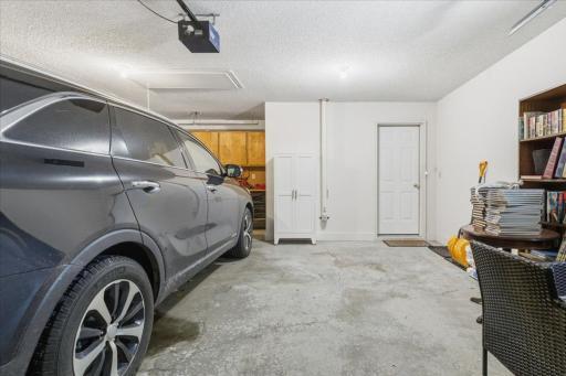 1079 S Pointe Drive, Hastings, MN 55033