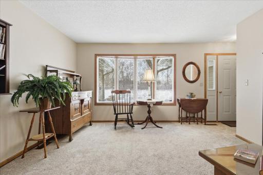 1079 S Pointe Drive, Hastings, MN 55033