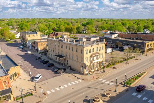 122 S Minnesota Avenue, Saint Peter, MN 56082