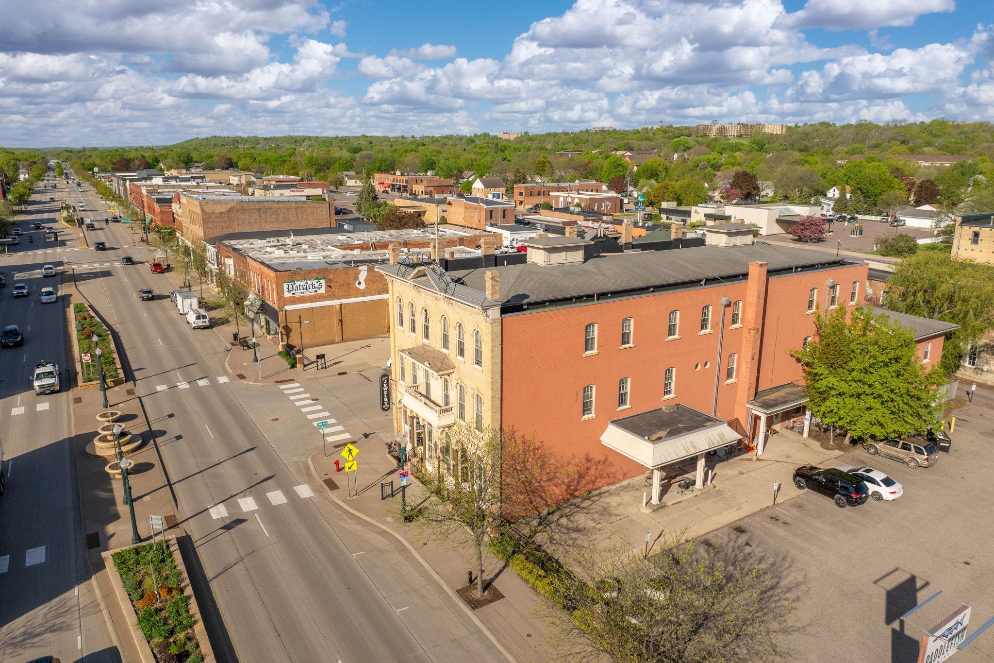 122 S. Minnesota - Nicollet Hotel-09.jpg
