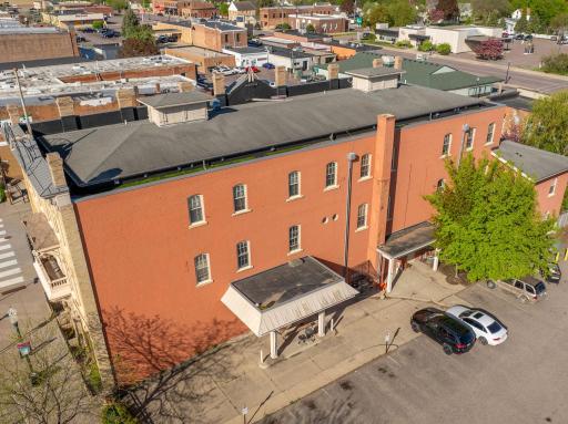 122 S Minnesota Avenue, Saint Peter, MN 56082