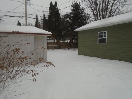 1048 Linwood Avenue, Saint Paul, MN 55105