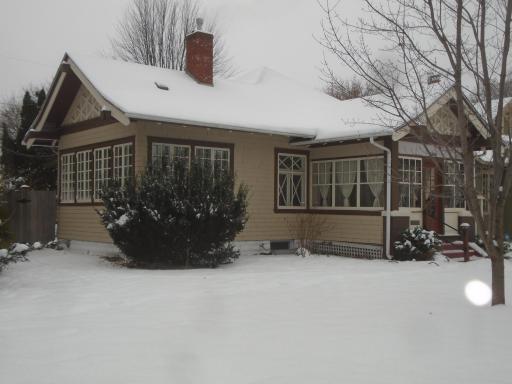 1048 Linwood Avenue, Saint Paul, MN 55105