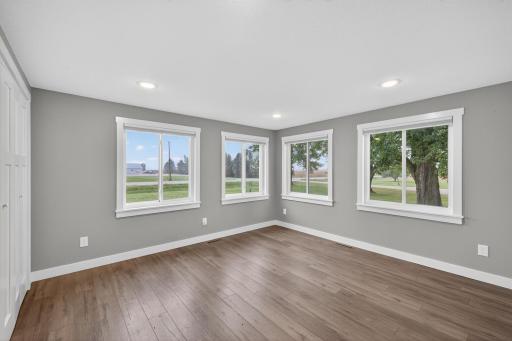 72315 130th Avenue, Blooming Prairie, MN 55917