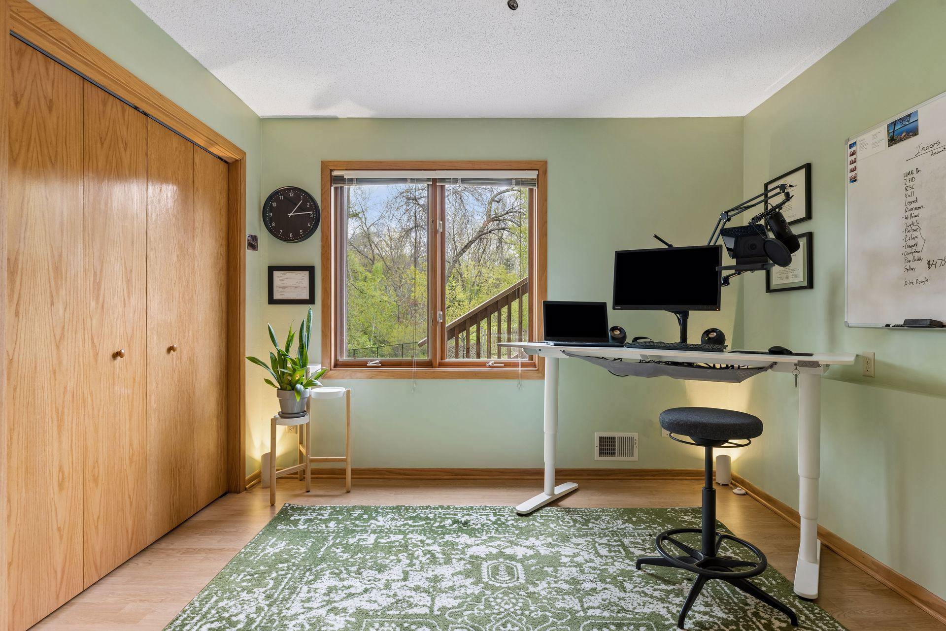 3rd Bedroom / Office - 1731 Oakways Street