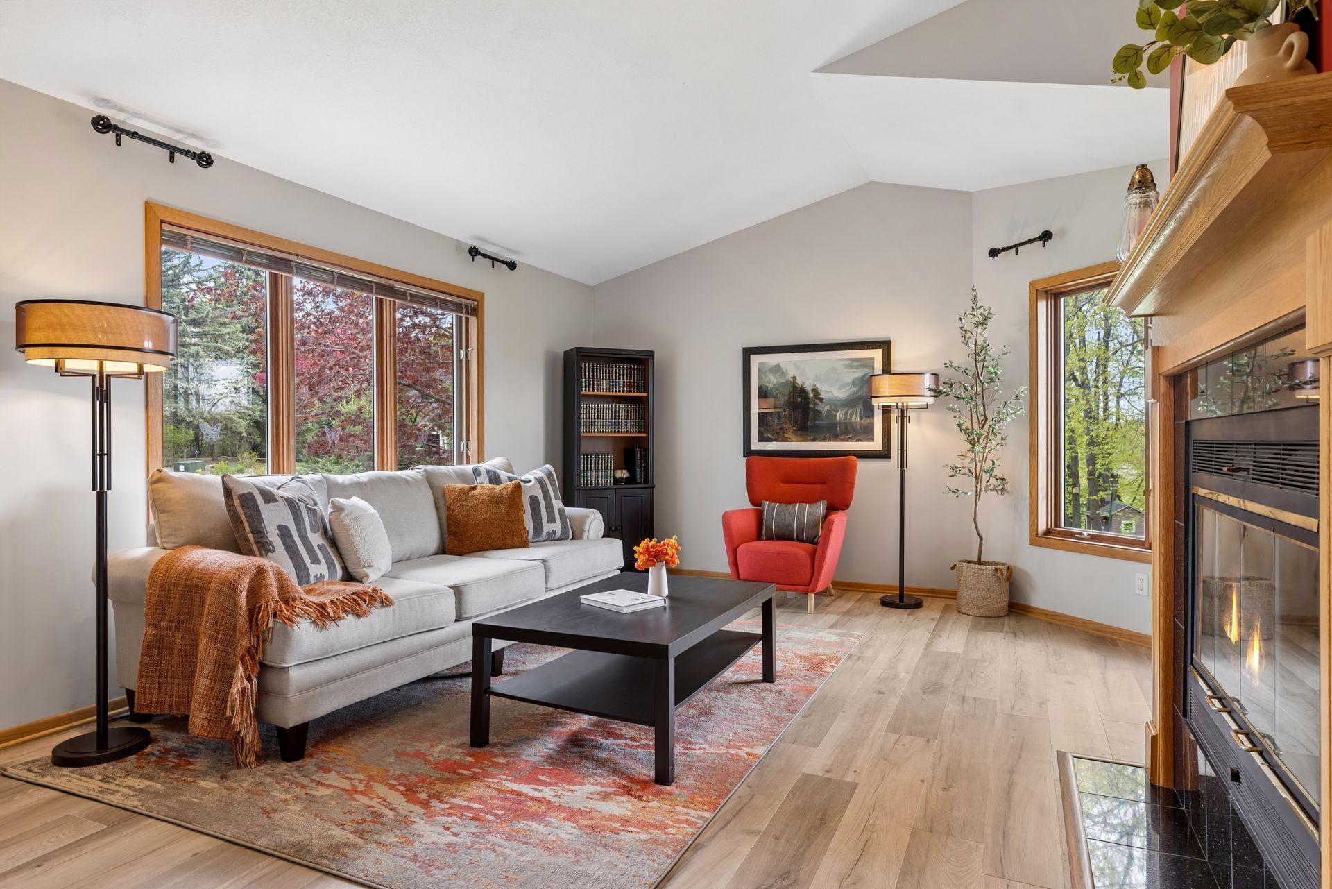 Living Room - 1731 Oakways Street
