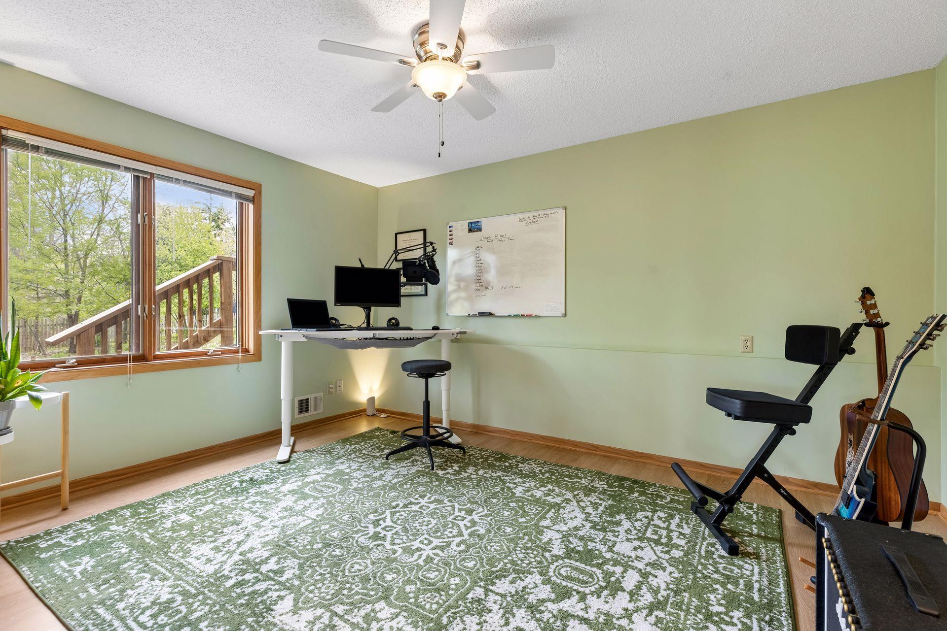 3rd Bedroom / Office - 1731 Oakways Street