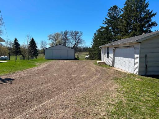 Workshop/Studio includes an additional garage space