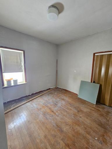 416 Main Avenue S, Hankinson, ND 58041