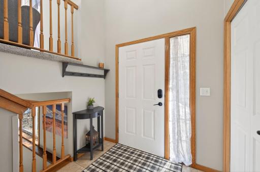 15738 Chasewood Court, Rosemount, MN 55068