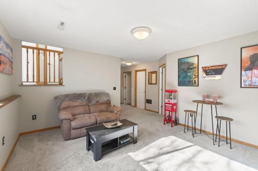 15738 Chasewood Court, Rosemount, MN 55068