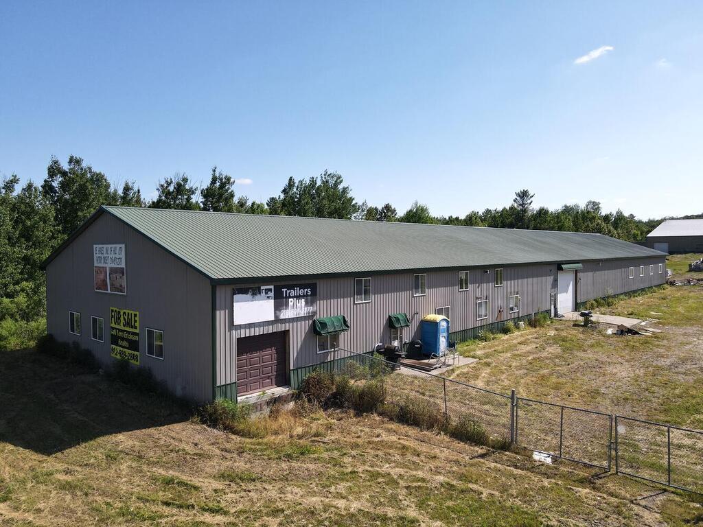 Hill City close up of side large building.jpg
