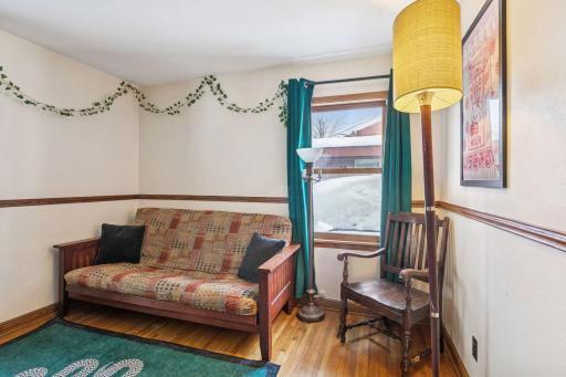 711 Grandview Avenue W, Saint Paul, MN 55113