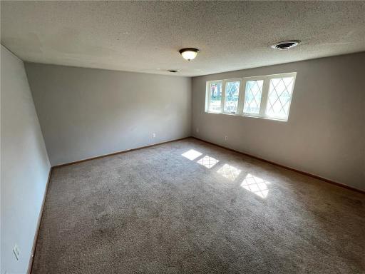 310 S Main Street, Austin, MN 55912