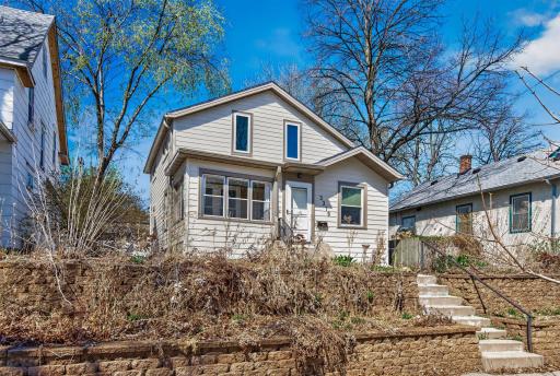 3319 Russell Avenue N, Minneapolis, MN 55412