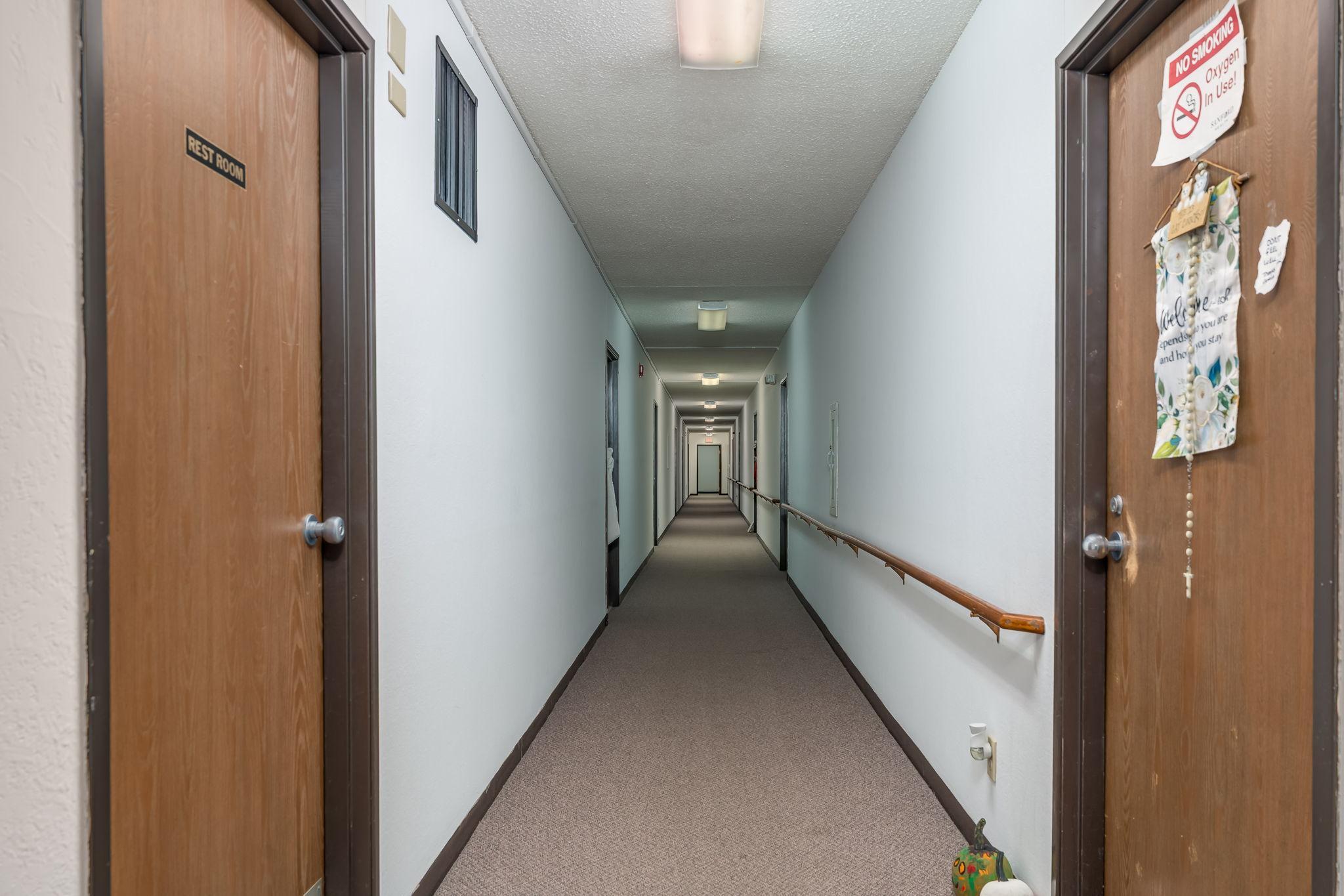 44-web-or-mls-3200-maple-ave.jpg