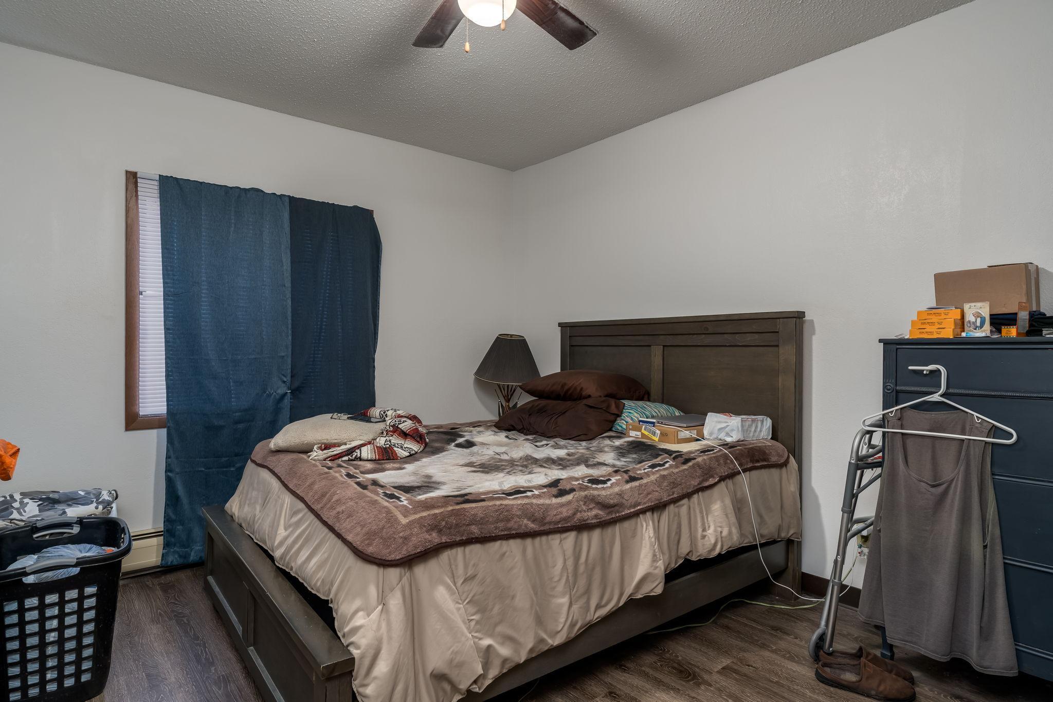 21-web-or-mls-3200-maple-ave.jpg