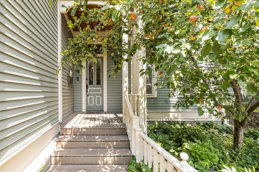 112 Western Avenue N, 4, Saint Paul, MN 55102