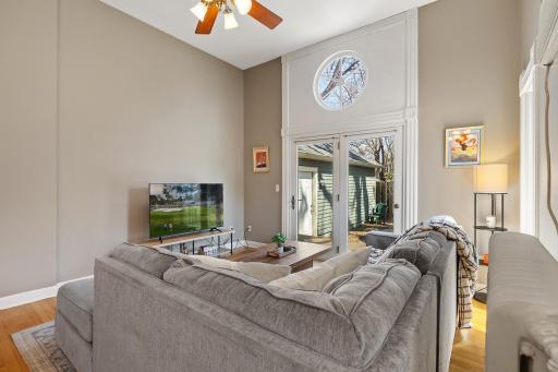 112 Western Avenue N, 4, Saint Paul, MN 55102