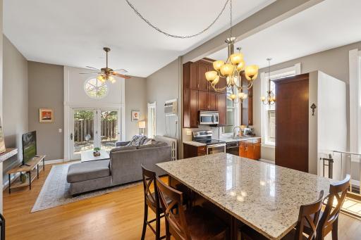 112 Western Avenue N, 4, Saint Paul, MN 55102