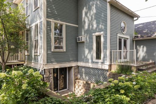 112 Western Avenue N, 4, Saint Paul, MN 55102