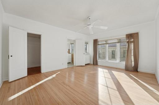 Minneapolis, MN 55403