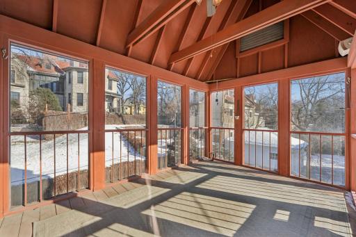 Minneapolis, MN 55403