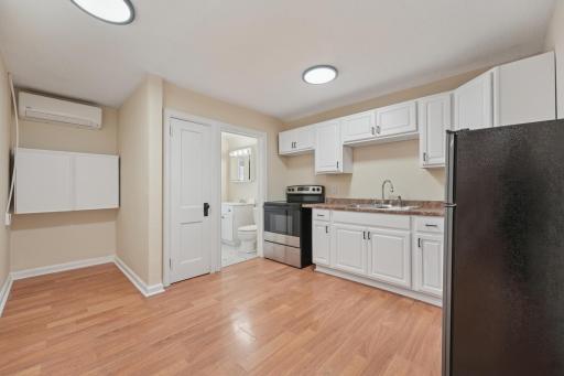 Minneapolis, MN 55403