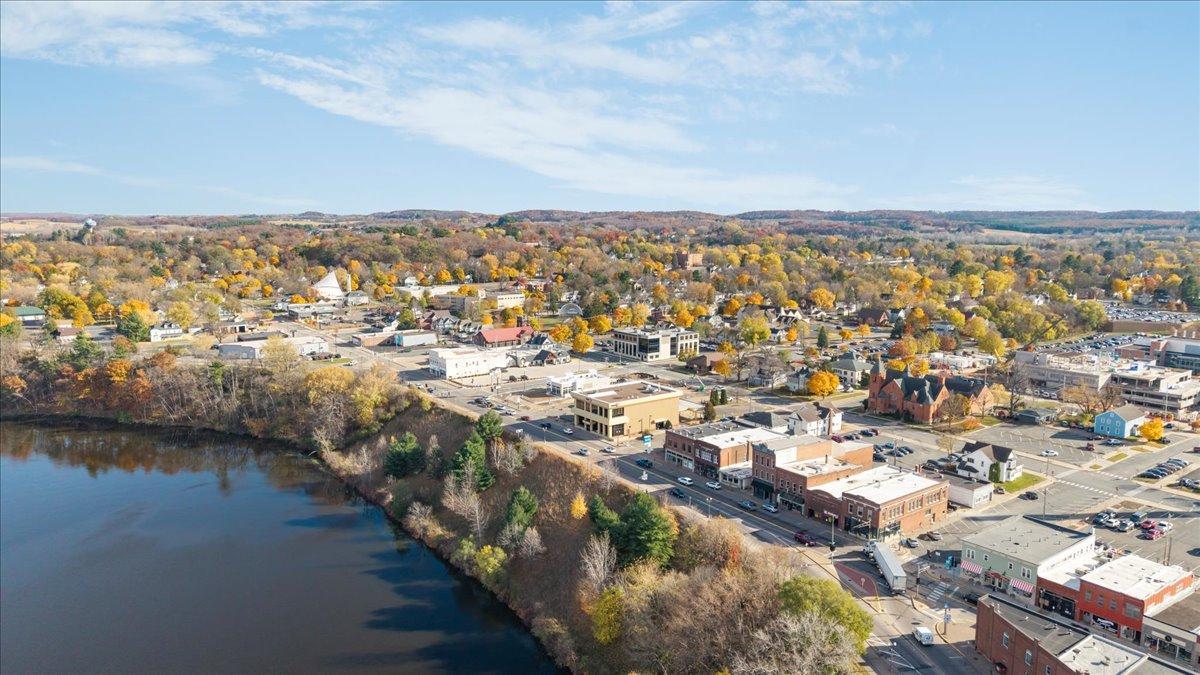 07-DJI_20251104135322_0075_D.jpg