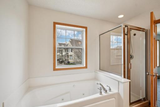8322 Labont Way, Eden Prairie, MN 55344